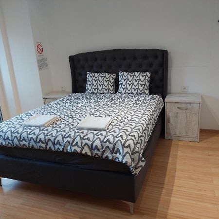 City Passage Apartments- Rooms 노비사드 외부 사진